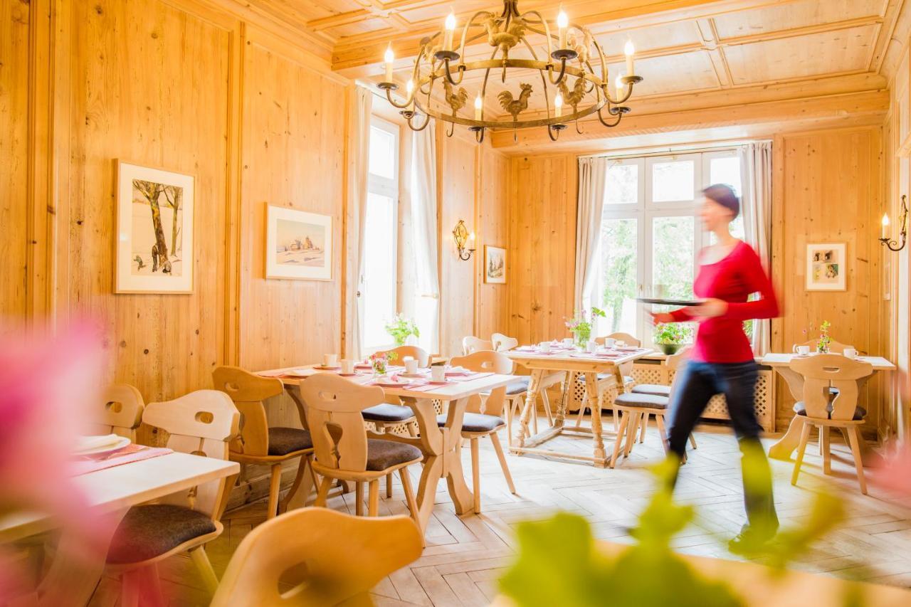Gasthof Lindenbuck Hotel *